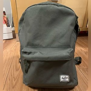 Herschel Classic 24L Backpack